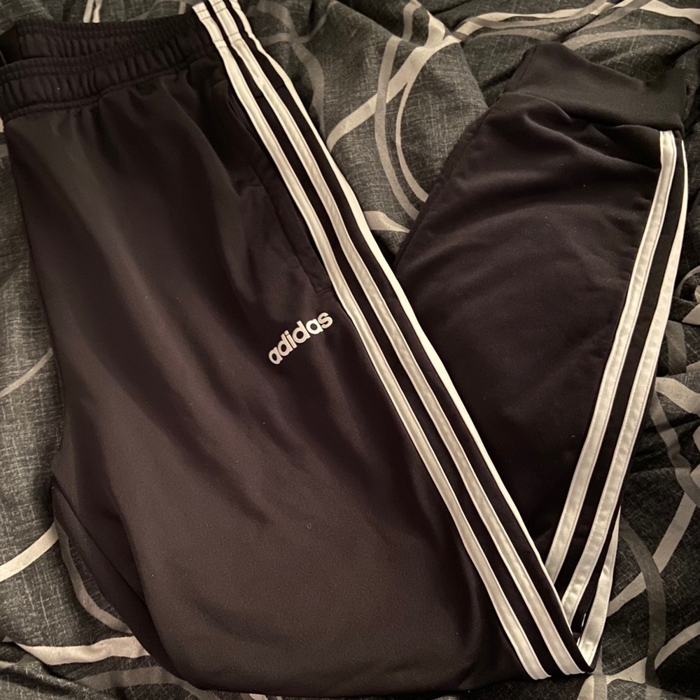 Adidas sweatpants/joggers